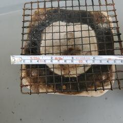 キャンプ　飛騨こんろ　2台　炭つきの画像