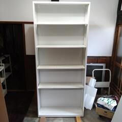 ①本棚（スチール製）