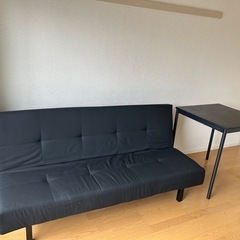 ソファベッド、机