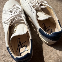 adidasスニーカー/27.5の画像