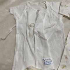 短肌着未使用4着の画像