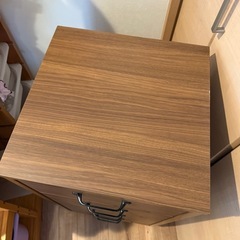 ビーカンパニー　チェストの画像