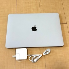 【美品】MacBookAIR M1 SSD256GBメモリ8GB...