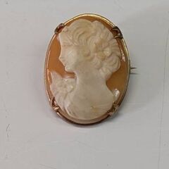 ☆アクセサリー　ブローチ　中古品　1,300円