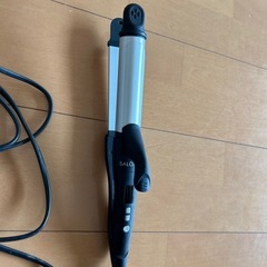 サロニア　ヘアアイロン