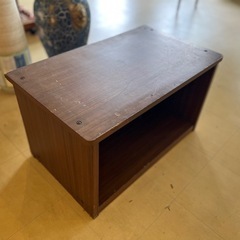 木製テレビ台タダで差し上げます