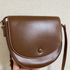 〔お渡し先決定〕しまむら　taiyou 合皮半月ショルダーバッグ