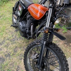 【激シブ】カワサキ TR250 カスタムバイク｜ビンテージ×ブロックタイヤ！の画像