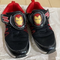 IRONMAN スニーカー　20cm