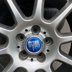 【値下げ】アルファード スタッドレス TOYOタイヤ　225/60R17 ホイール スタッドレスタイヤの画像