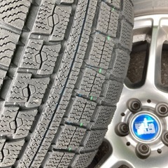 【値下げ】アルファード スタッドレス TOYOタイヤ　225/60R17 ホイール スタッドレスタイヤの画像
