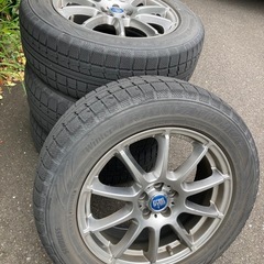 【良品】アルファード スタッドレス TOYOタイヤ　225/60...