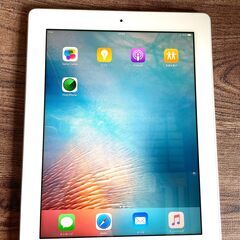 ★大人気★iPad 第3世代 Wi-Fiモデル A1416 16...