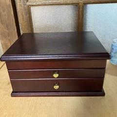 木製ジュエリーボックス