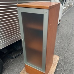 木目調　キャビネット
