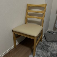 【お譲り方決まりました】
食卓➕椅子の画像