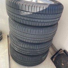 Pirelli 205/65R16 タイヤ4本 ホイール付き