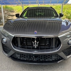 マセラティレヴァンテの画像