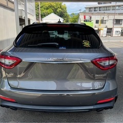 マセラティレヴァンテの画像