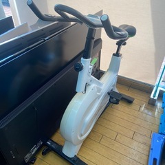 5AAG3 FITBOX エアロバイク FBX-002W 筋トレ...