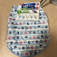 犬服中型犬用お散歩クールベスト譲ります！