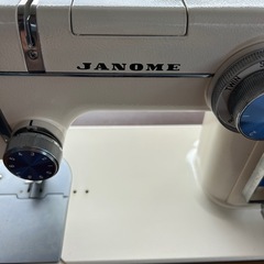 早い者勝ち！ジャノメ　足踏みミシン　の画像