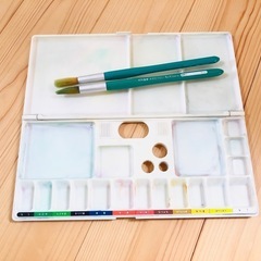 絵の具セットの画像