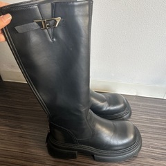 24cm長靴
 2回だけ使用しました