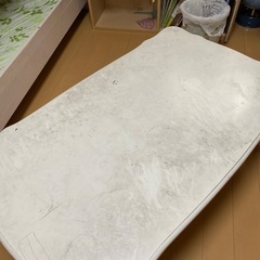 猫脚　テーブルの画像