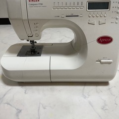 ミシン　SINGER Computer