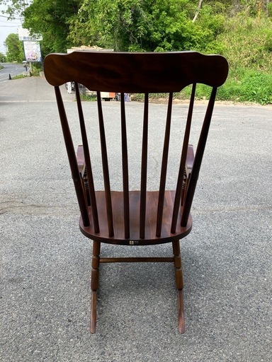 ☆値下げしました☆ヒダ・ダイネット　ロッキングチェア　中古品　(約)高さ101cm　横幅51.5cm　座面までの高さ38cm　奥行き(