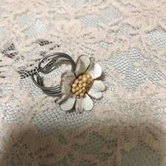 花モチーフリング