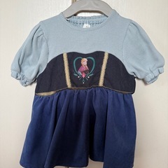 アナの服　95cm