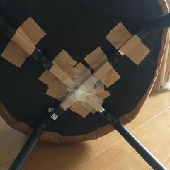 壊れた椅子の画像