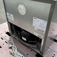中古品　２０１９年式　ハイアール製　小型冷蔵庫　１ドア冷蔵庫　JR-N40Hの画像