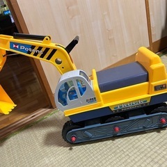 ショベルカー　乗り物
