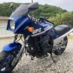 逆輸入ニンジャ　GPZ900R  　