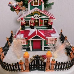 光る✨音が鳴る♪ クリスマスツリーとサンタのお家　※やや難ありの画像