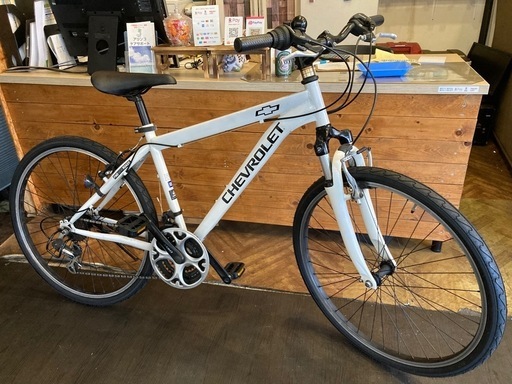 【SALE！8月末まで延長！防犯登録無料！ CHEVROLET前後タイヤ・チューブ新品！】フロントサスペンション付き　3×6速　26インチMTB　ホワイト