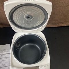 YAMADA SELECT 炊飯器　YEC-M10G1 2023年製　の画像