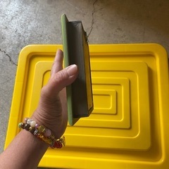 昭和レトロ だまし絵アート緑の画像