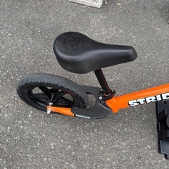 689 ストライダー オレンジの画像