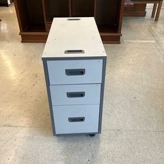 H2505-325 木製 キャスター付 収納棚 棚板欠品　キズ汚れ有り