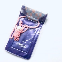 新品未開封！WEGOの防水スマホケース￼