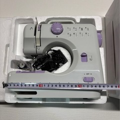 電動ミシン　コンパクトミシン　家庭用ミシンの画像