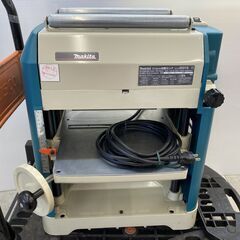 中古品マキタ 2031S 自動カンナ 100V 最大切削幅312mm 手押し155mm ※台車は付属しませんの画像