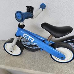 ストライダー