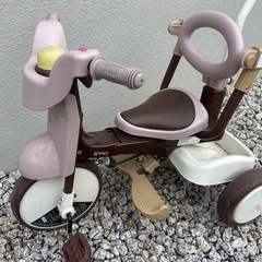 三輪車