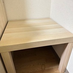 ニトリ 四角机