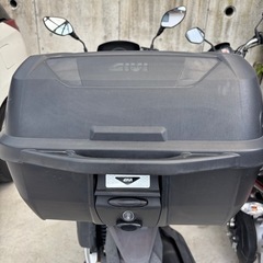 お買い得 GIVI(ジビ) バイク用 リアボックス43L